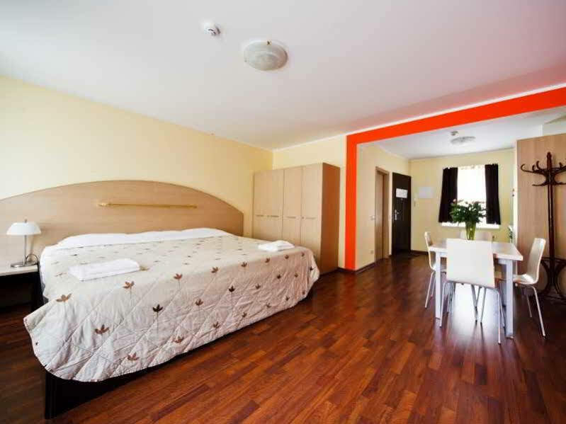 Aparthotel Autosole Ryga Zewnętrze zdjęcie
